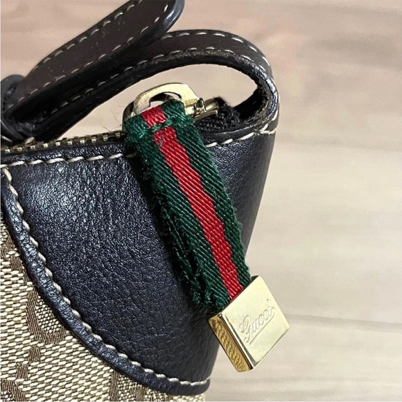 Gucci Beige and Dark Brown Shoulder Bag - Picture 8 of 12